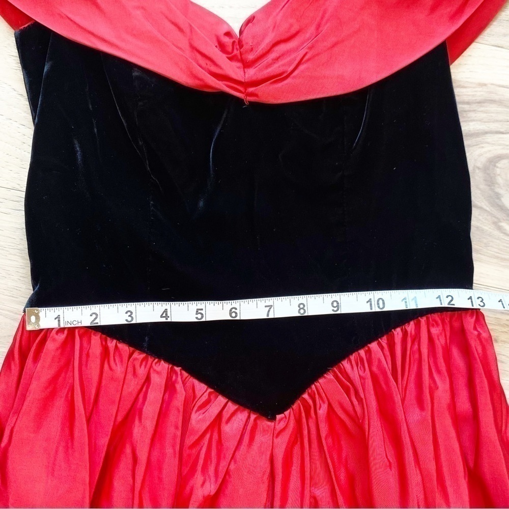 DANCE ALLURE Vintage Velvet & Taffeta Maxi Dress 80s Cosplay Halloween Costume - Picture 9 of 16